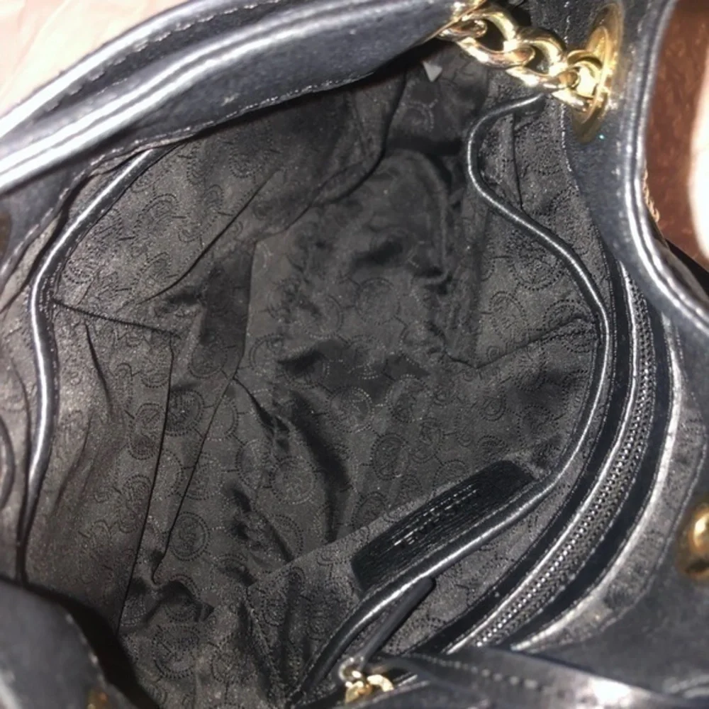 Michael kors black leather two way chain crossbody top handle bag